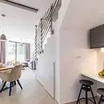 Bougainvillea Boutique 3 By Marathiás